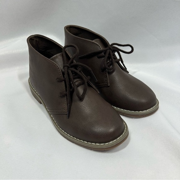 The Children’s Place | Chukka Faux Leather Dark Brown Lace Up Boot Boys Size 2 - Picture 1 of 11